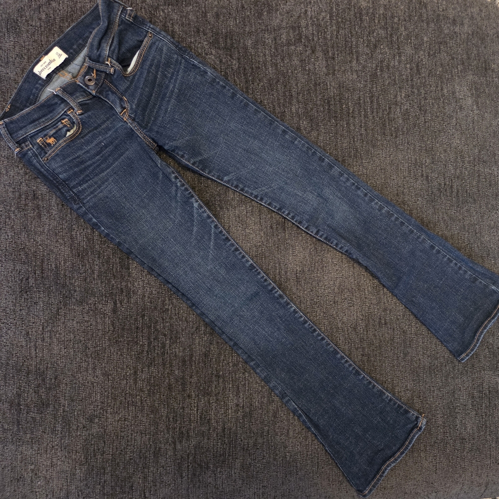 Abercrombie & Fitch Dark Blue Slim Bootcut Kids Jeans. Size 10